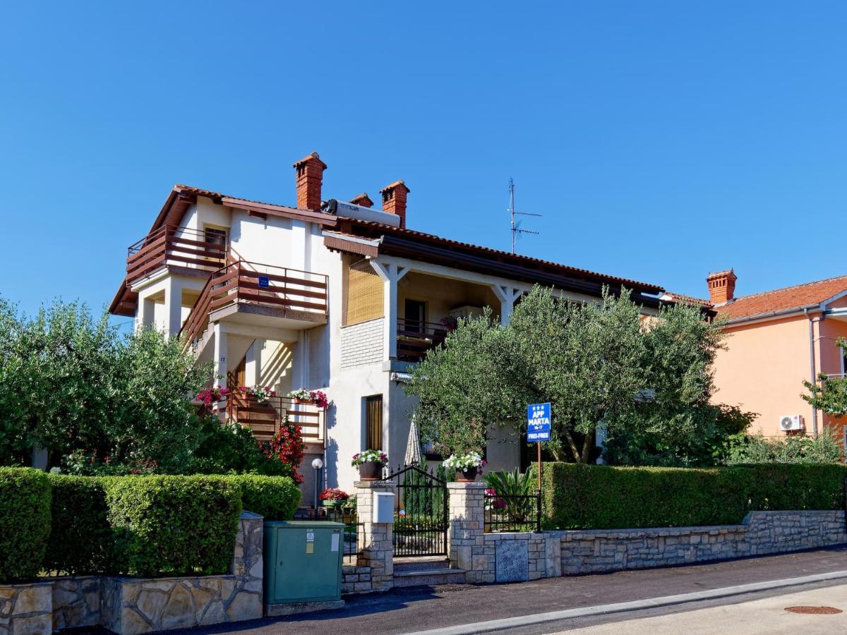 Apartments Marta By Rent Istria Novigrad  ภายนอก รูปภาพ
