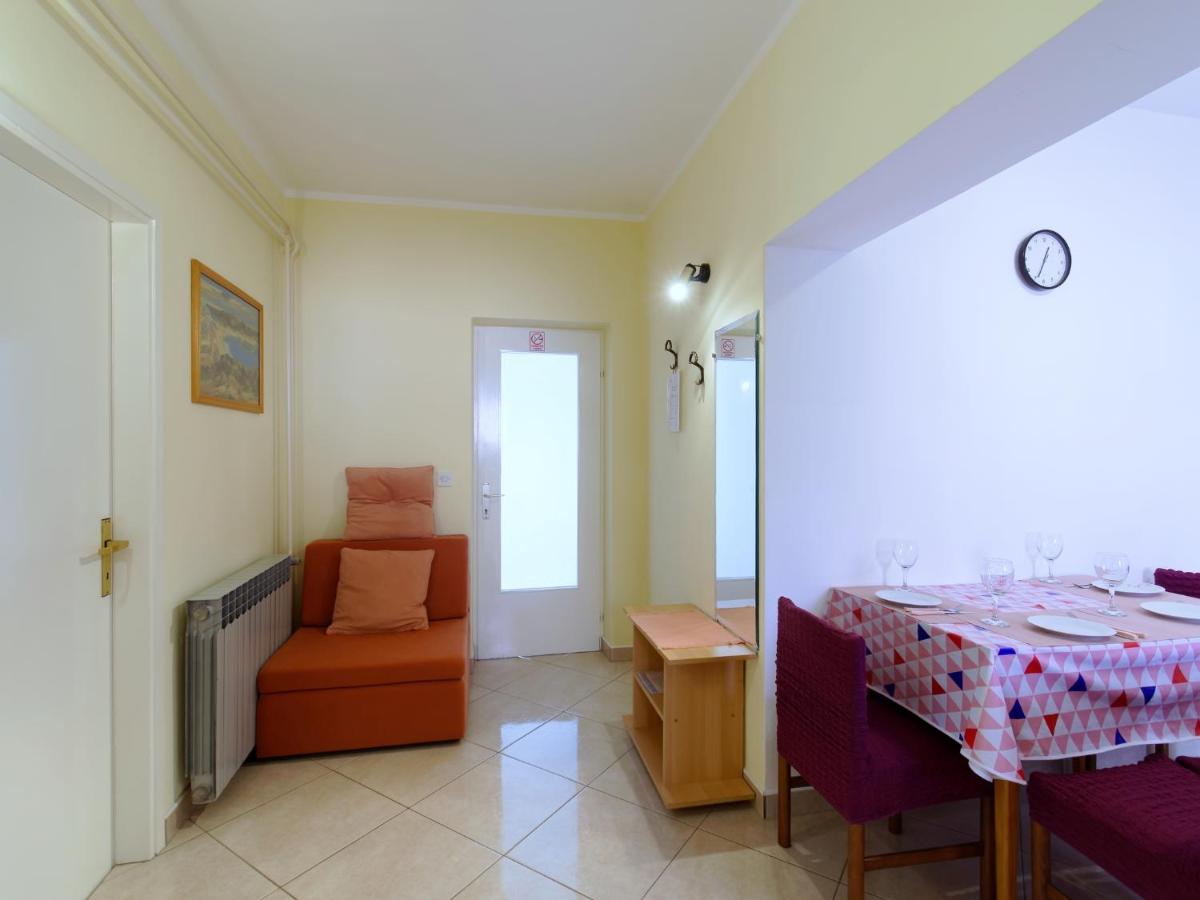 Apartments Marta By Rent Istria Novigrad  ภายนอก รูปภาพ